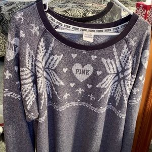 Pink, oversized, med sweatshirt